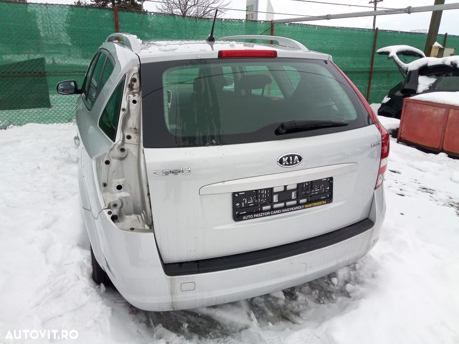 Dezmembrez Kia Ceed Facelift 1,6 Crdi - 2