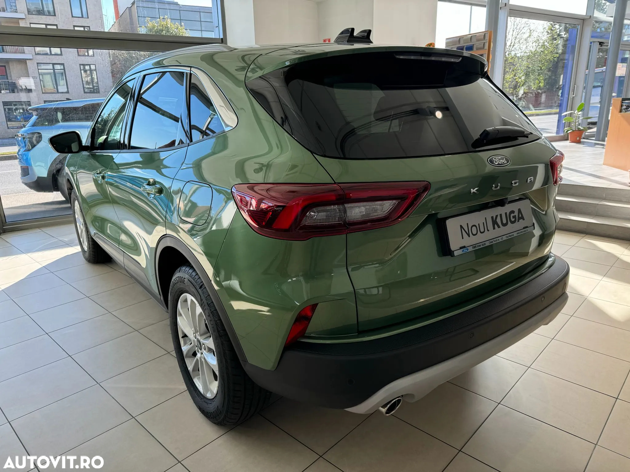 Ford Kuga - 6
