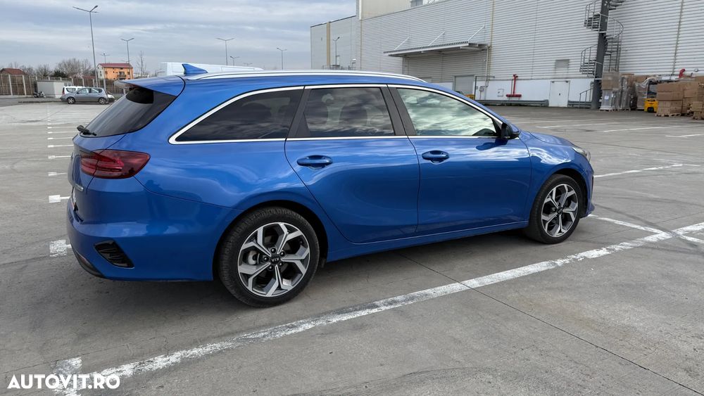 Kia Ceed 1.6 DSL MHEV 7DCT HP GT Line - 9