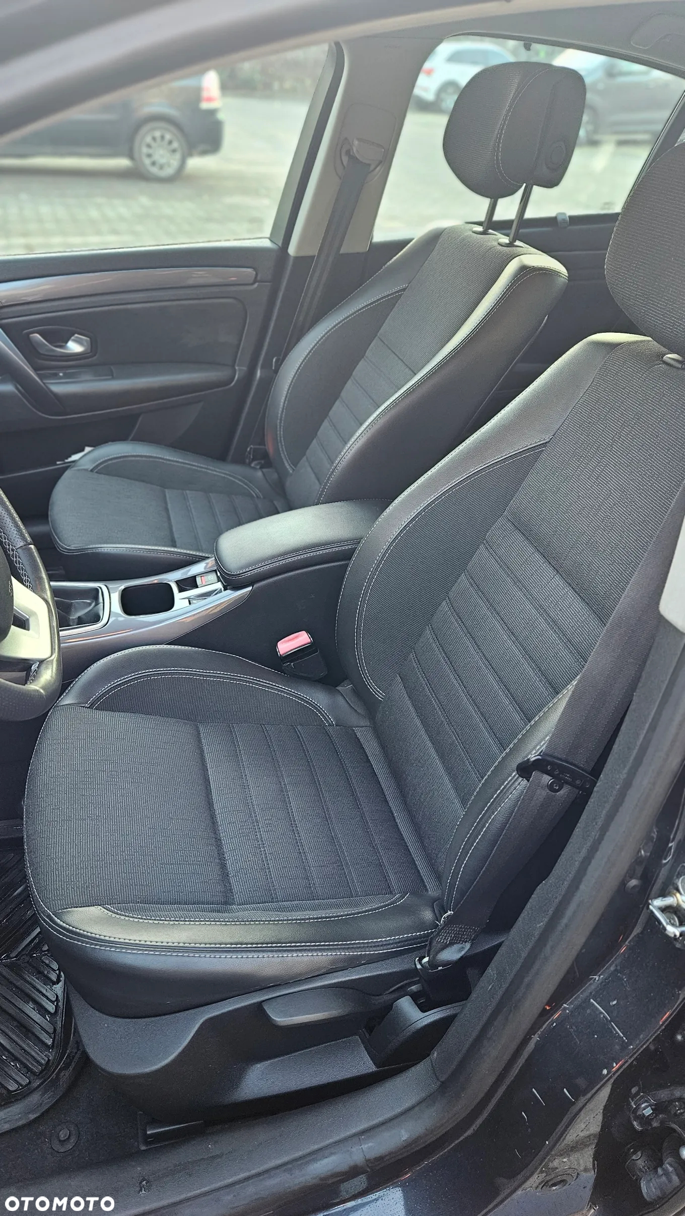 Renault Laguna - 10