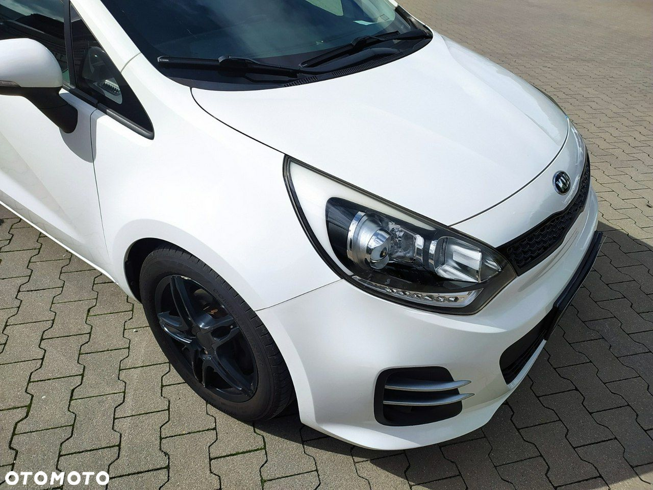 Kia Rio - 3