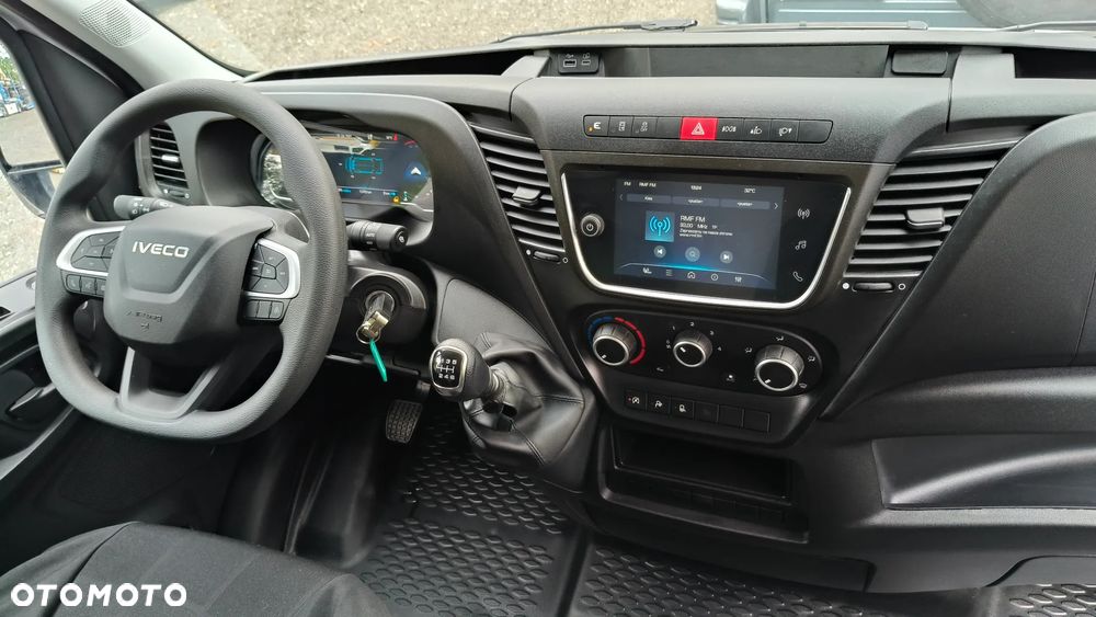 Iveco Daily - 16