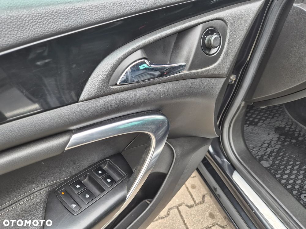 Opel Insignia 2.0 CDTI EcoFLEX Cosmo - 16