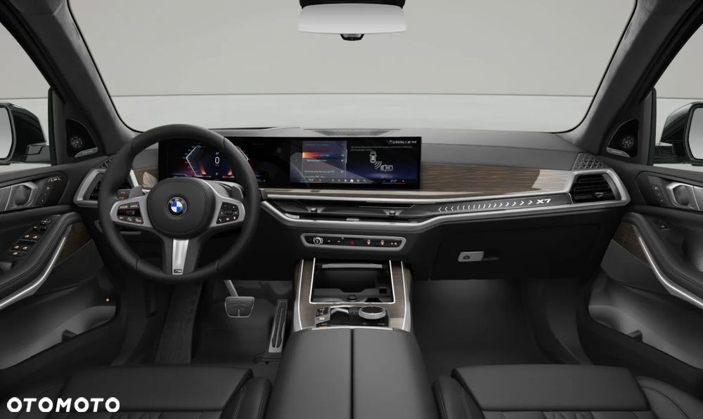 BMW X7 - 7