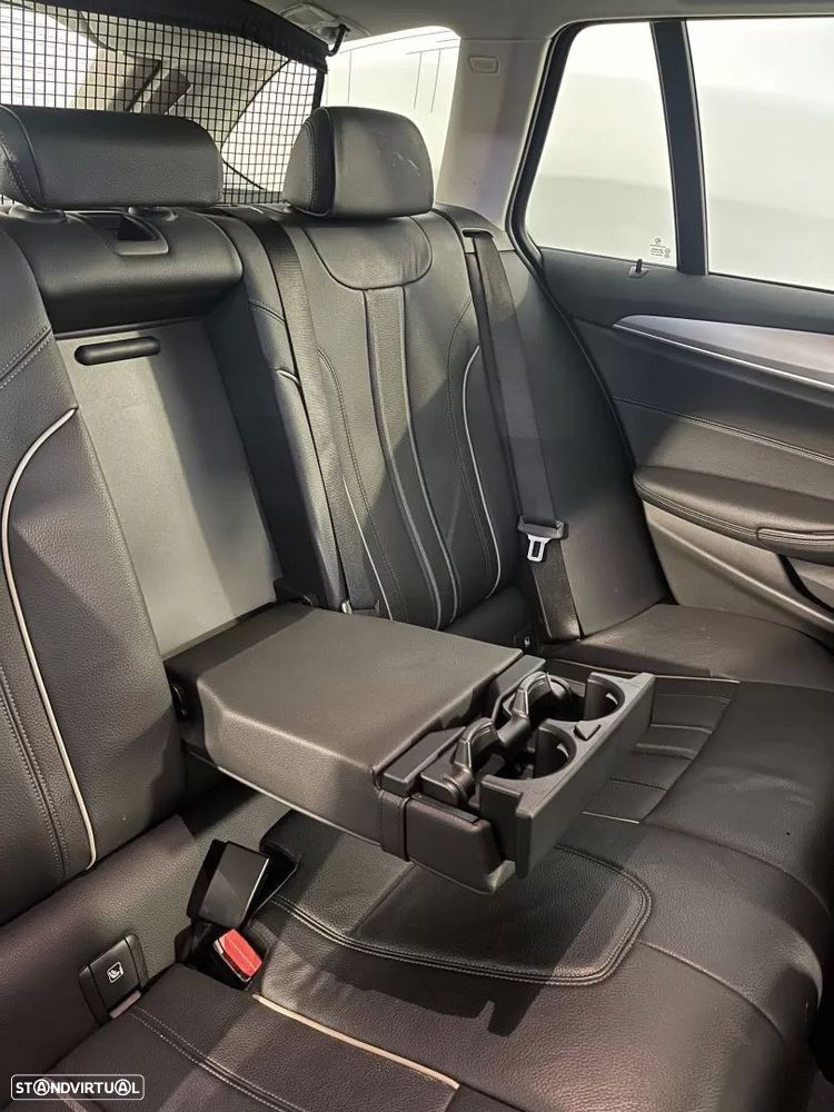 BMW 520 e - 22