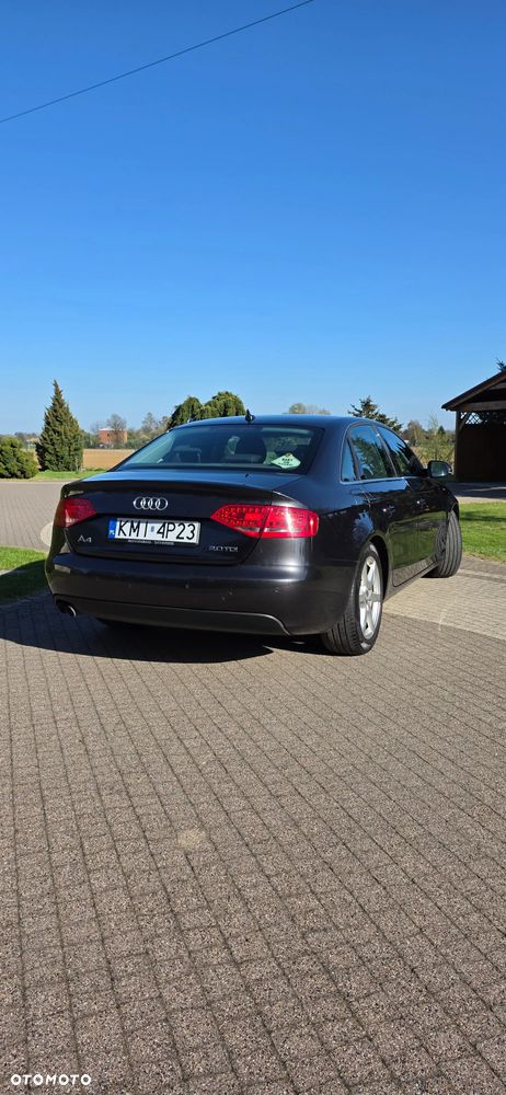 Audi A4 Limousine 2.0 TDI - 5