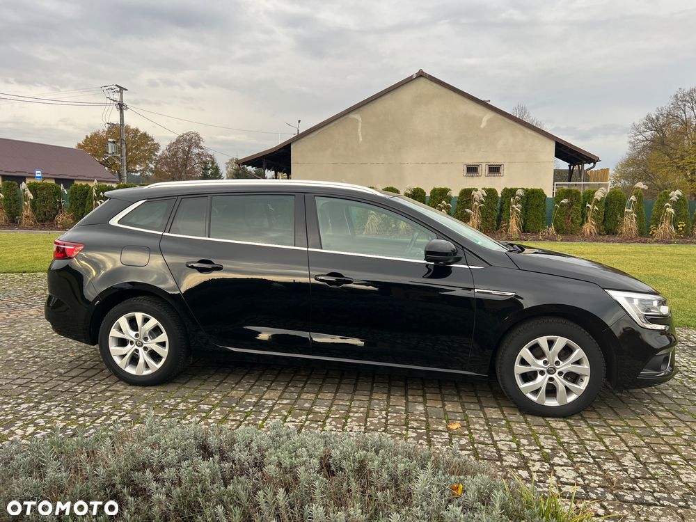 Renault Megane 1.3 TCe FAP Limited - 10