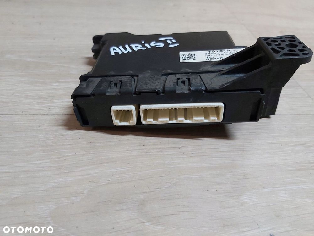 Toyota Auris II moduł sterownik klimatyzacji 88650-02E10 - 3
