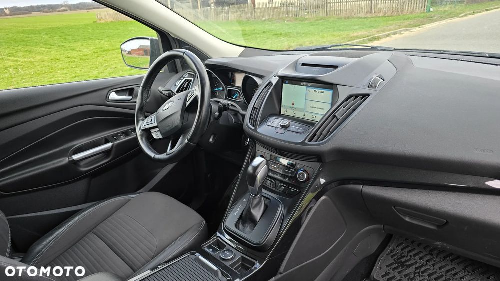 Ford Kuga 1.5 EcoBoost 4x4 Titanium - 8