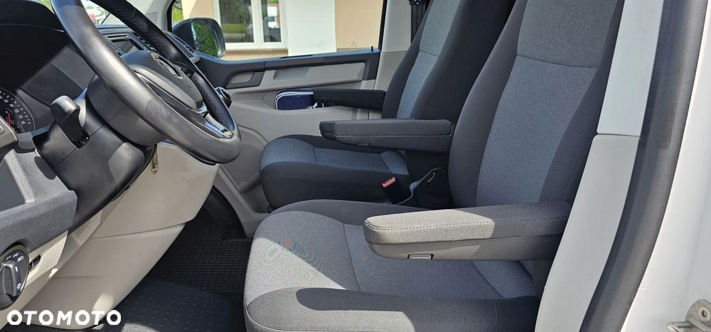 Volkswagen Transporter - 25