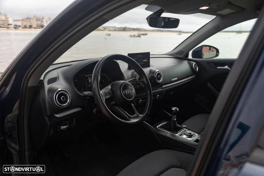 Audi A3 Sportback 1.6 TDI - 19