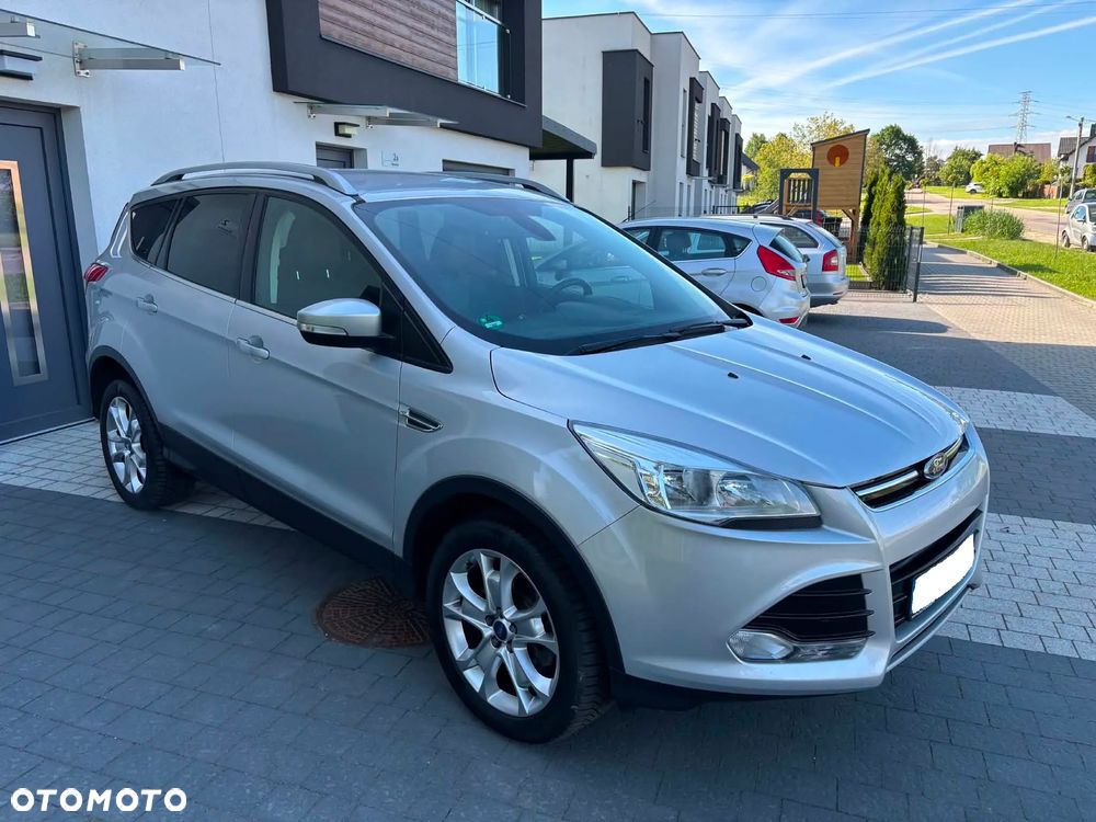 Ford Kuga 2.0 TDCi 4x4 Titanium - 6