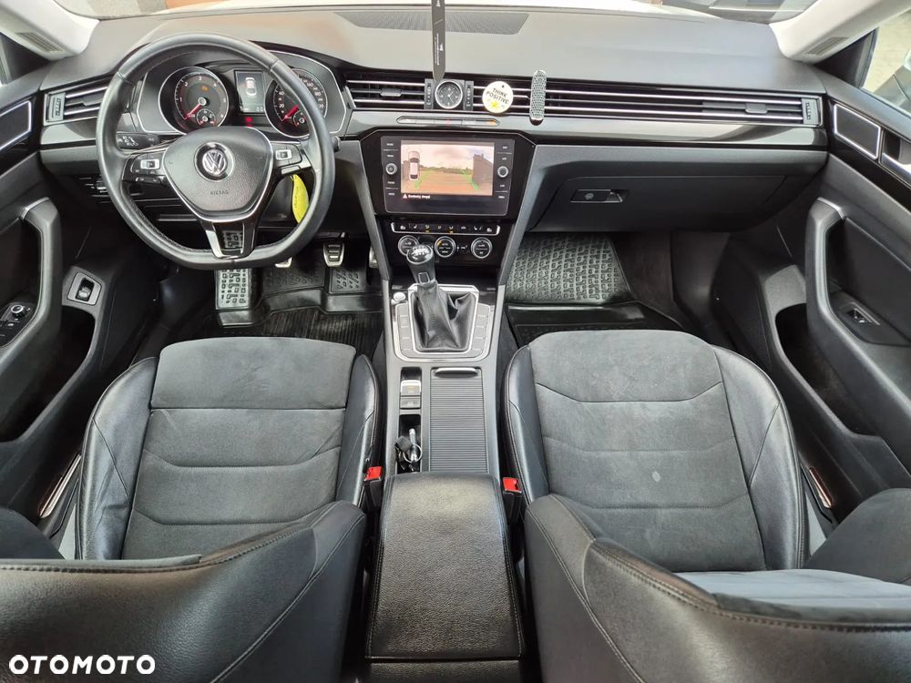 Volkswagen Arteon 2.0 TDI SCR Essence - 10