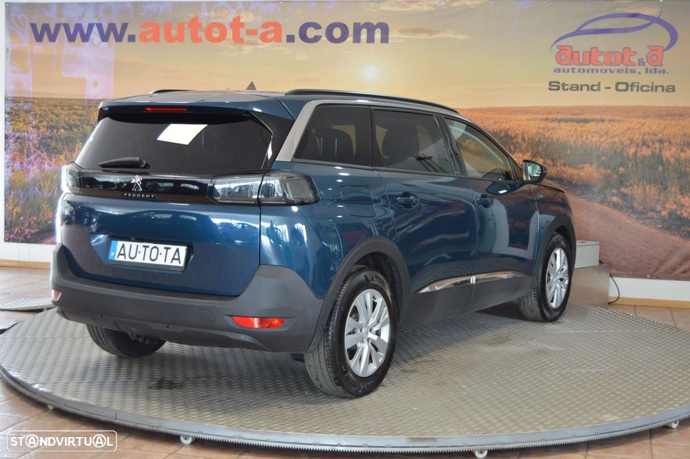 Peugeot 5008 - 3