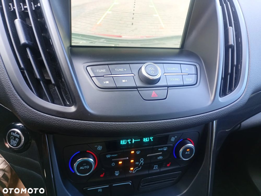 Ford Kuga 2.0 TDCi 4WD Titanium - 35