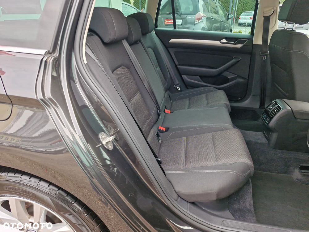 Volkswagen Passat 2.0 TDI BMT Highline DSG7 - 18