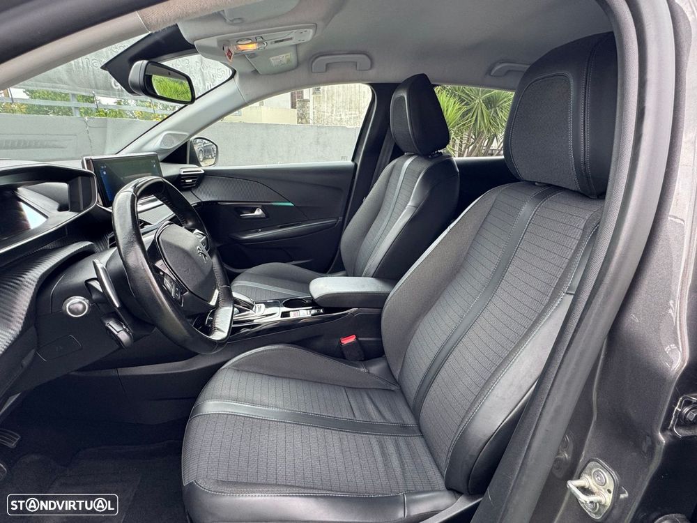 Peugeot 208 1.2 PureTech Allure Pack EAT8 - 22