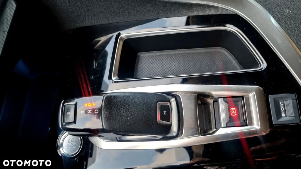 Peugeot 5008 BlueHDI 180 EAT8 Allure Pack - 35
