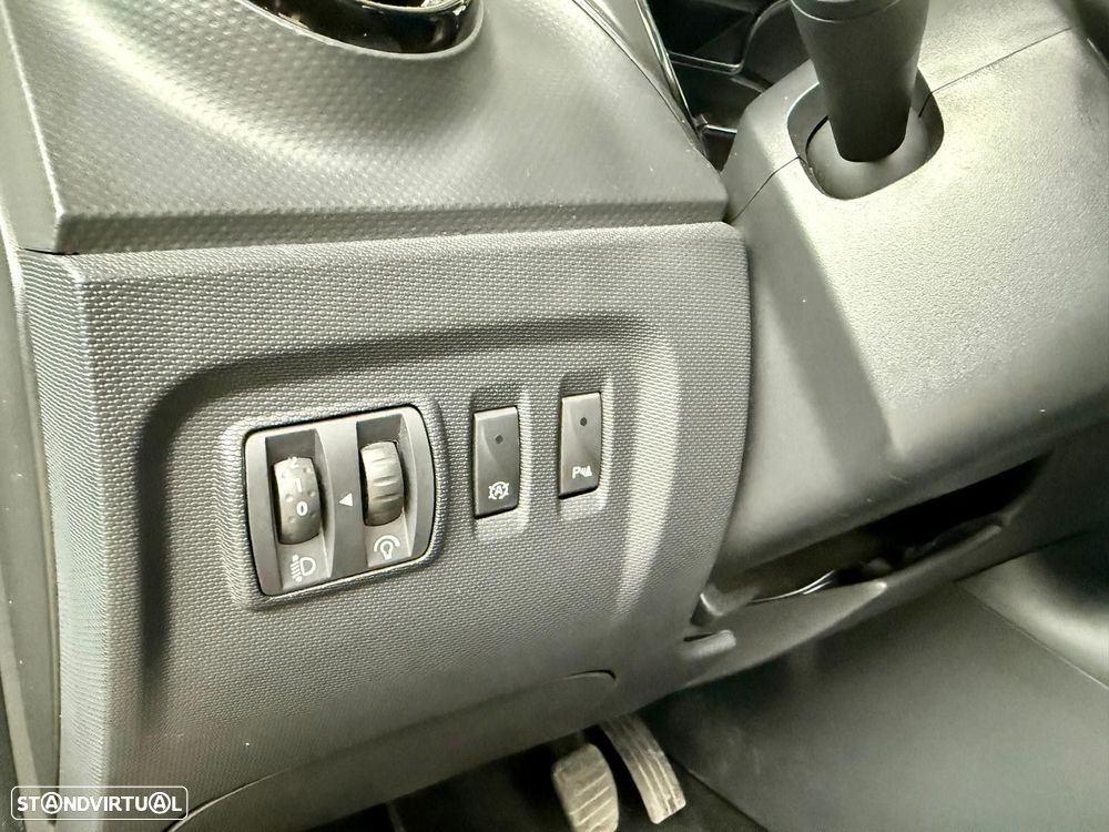 Renault Captur 1.5 dCi Exclusive - 20