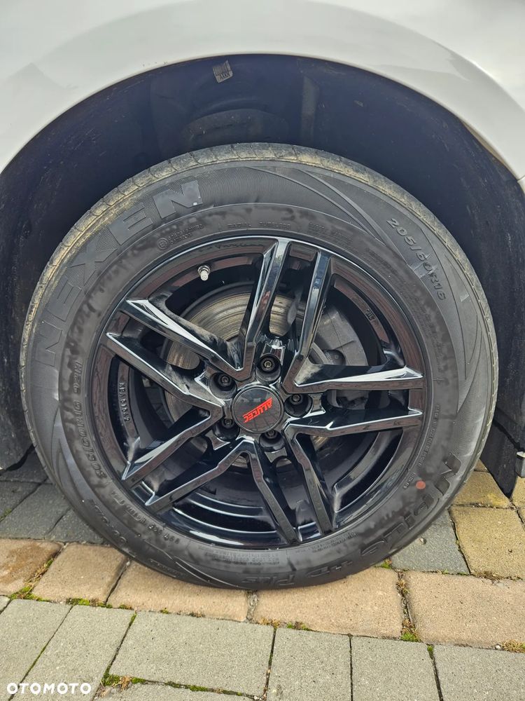 Opel Astra IV 1.4 T Cosmo S&S EU6 - 14