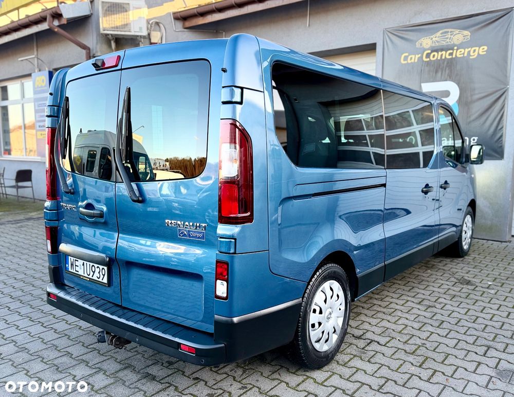 Renault Trafic 2.0 dCi EDC - 6