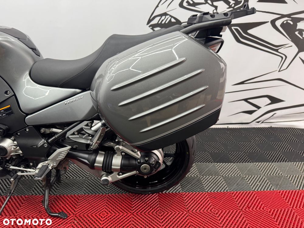 Kawasaki GTR - 21