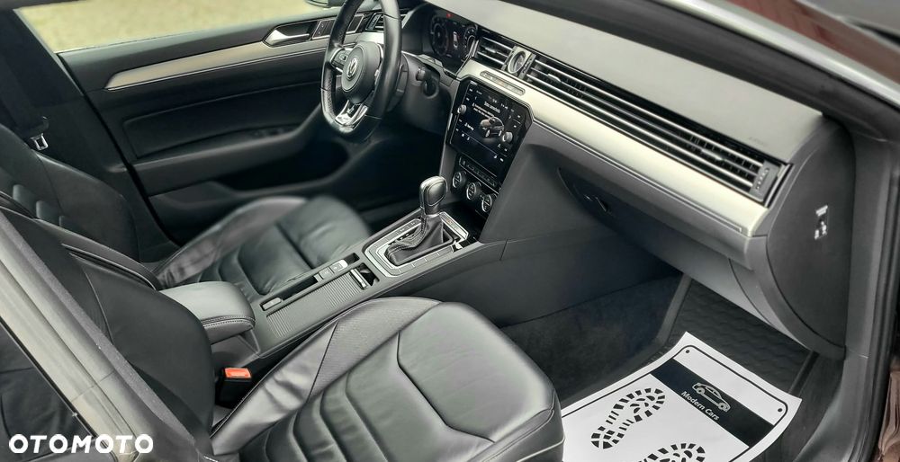 Volkswagen Arteon 2.0 TDI Bi-Turbo SCR 4Mot R-Line Edition DSG - 34