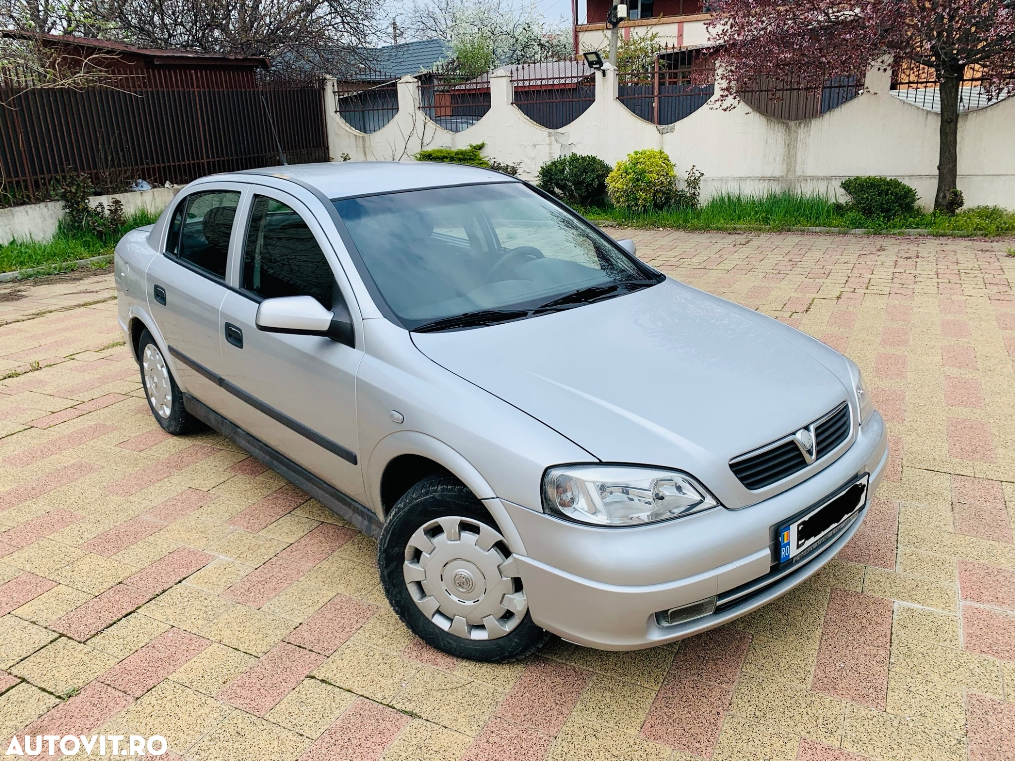 Opel Astra 1.4i Enjoy - 8