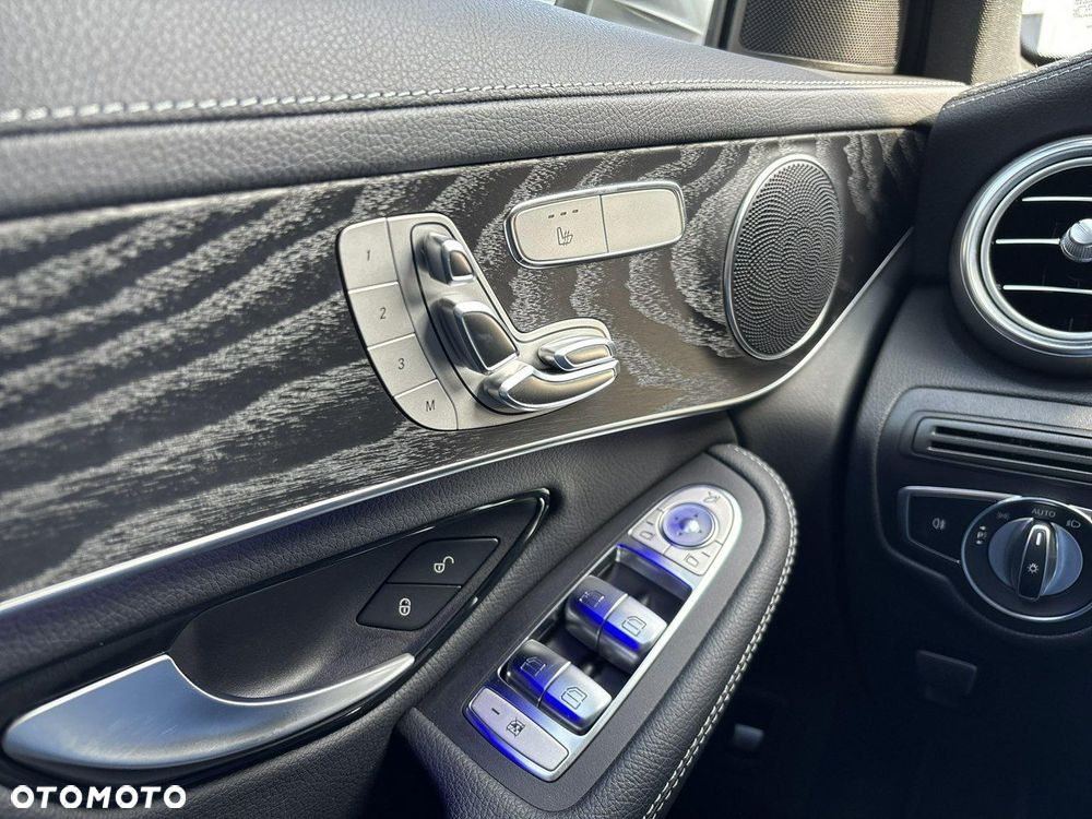 Mercedes-Benz GLC 200 d 4-Matic - 28