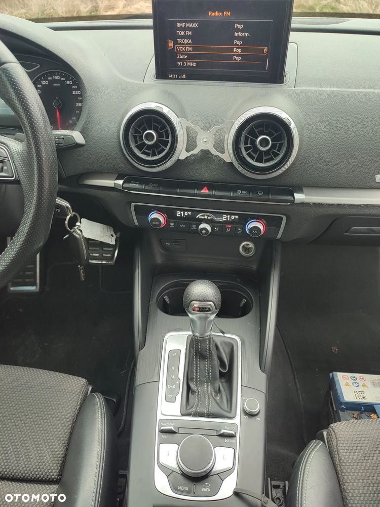 Audi A3 Sportback 2.0 TDI (clean diesel) quattro S tronic S line Sportpaket - 15