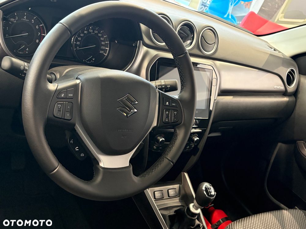 Suzuki Vitara - 10