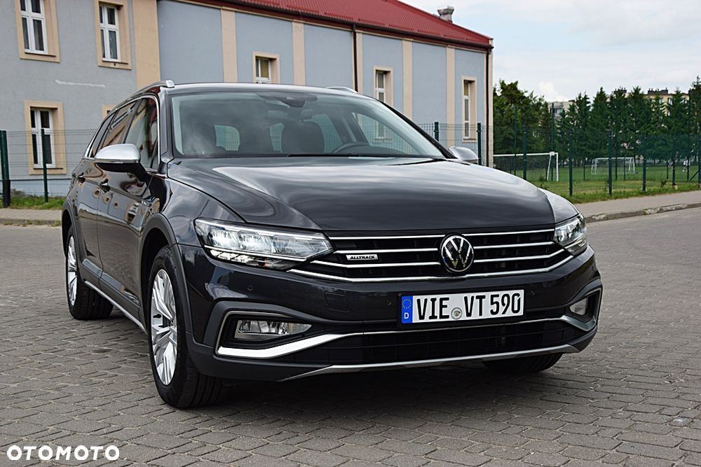 Volkswagen Passat Alltrack 2.0 TDI SCR DSG 4Motion - 2