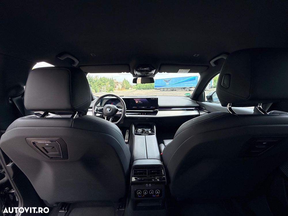 BMW Seria 5 520d xDrive Aut. - 17