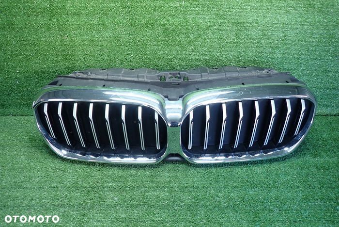 BMW G30 G31 5 LIFT 20- atrapa grill