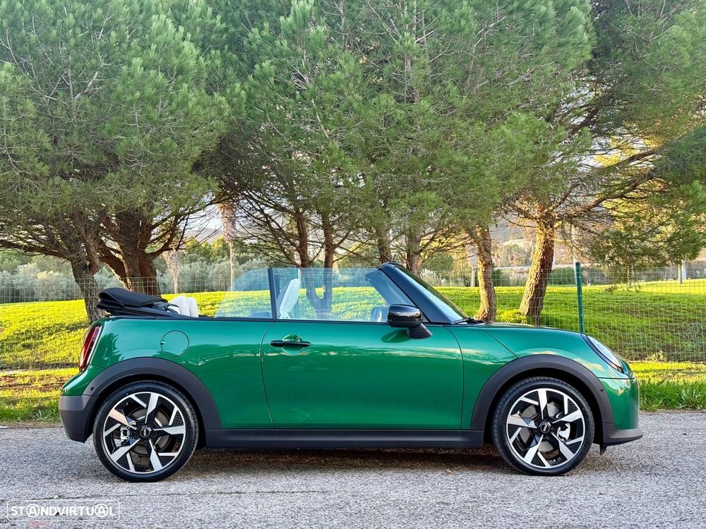 MINI Cabrio - 11