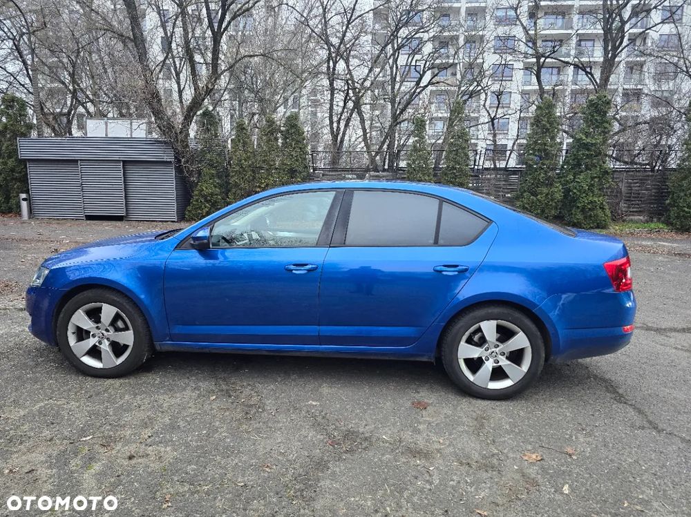 Skoda Octavia 1.4 TSI Elegance DSG - 2