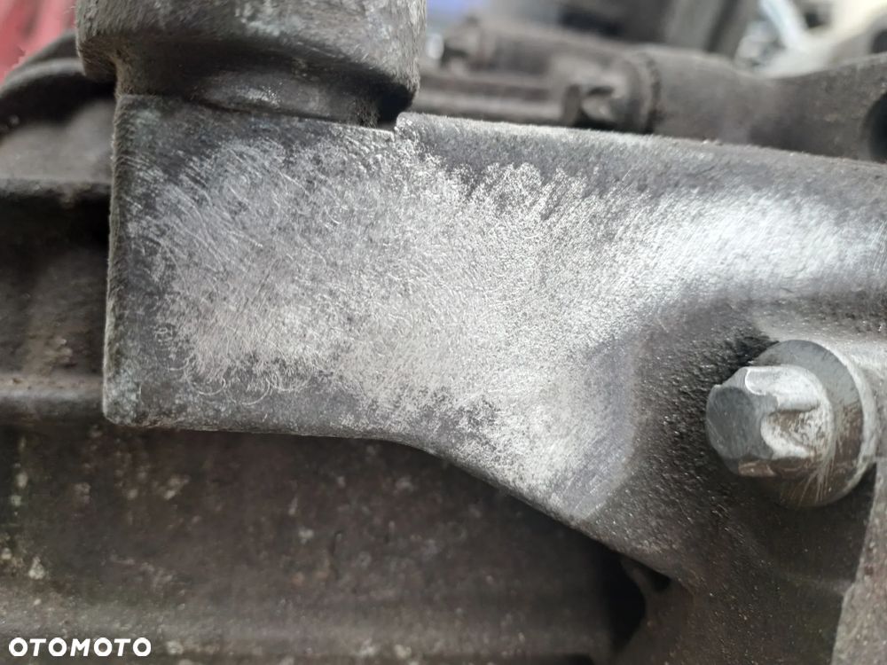 Opel Astra 1.7 CDTi skrzynia biegów M32 55194293  55192042 - 7