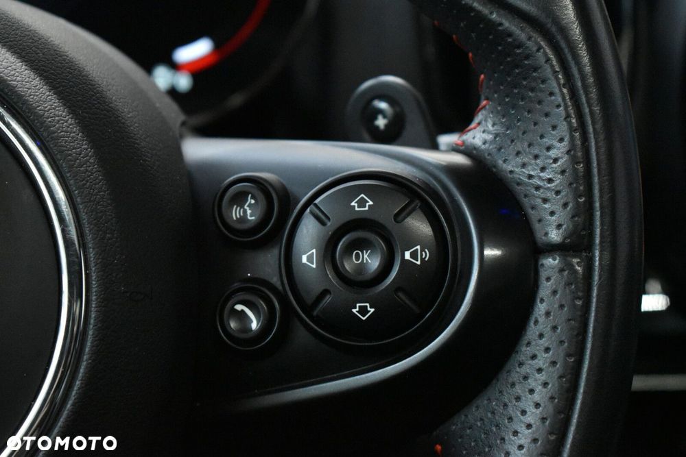 MINI Countryman - 16