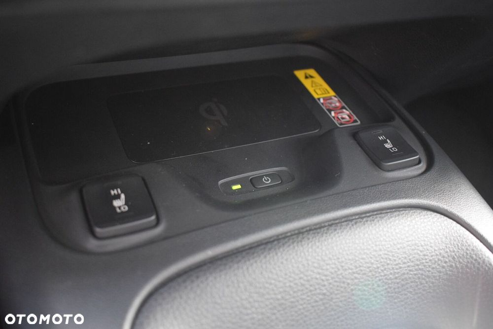 Toyota Corolla - 16