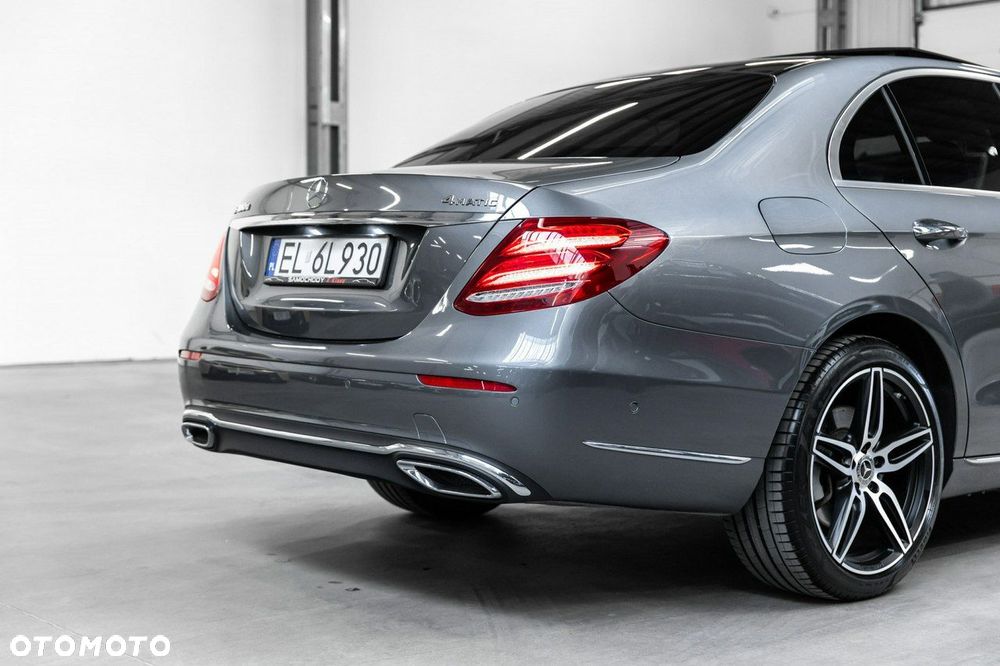 Mercedes-Benz Klasa E - 16