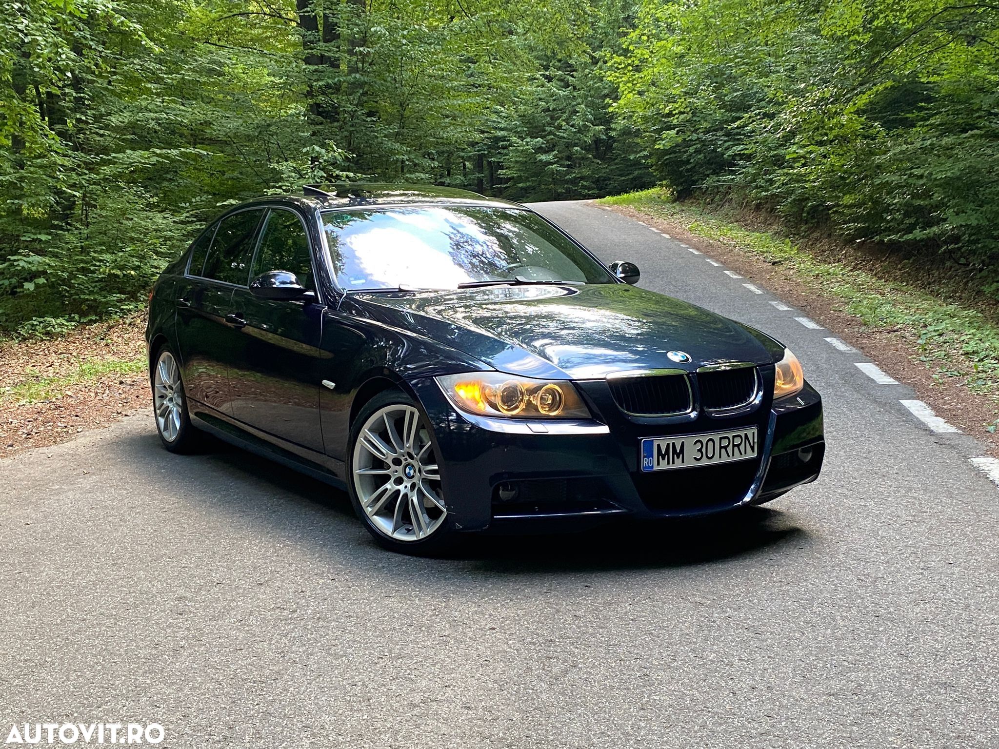 BMW Seria 3 - 1