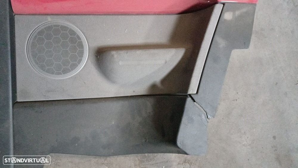 FORRA PORTA TRASEIRA DIREITA VOLKSWAGEN NEW BEETLE 2002 - - 2