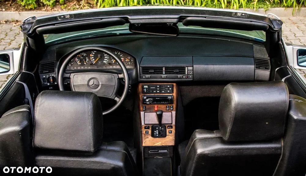 Mercedes-Benz SL - 9