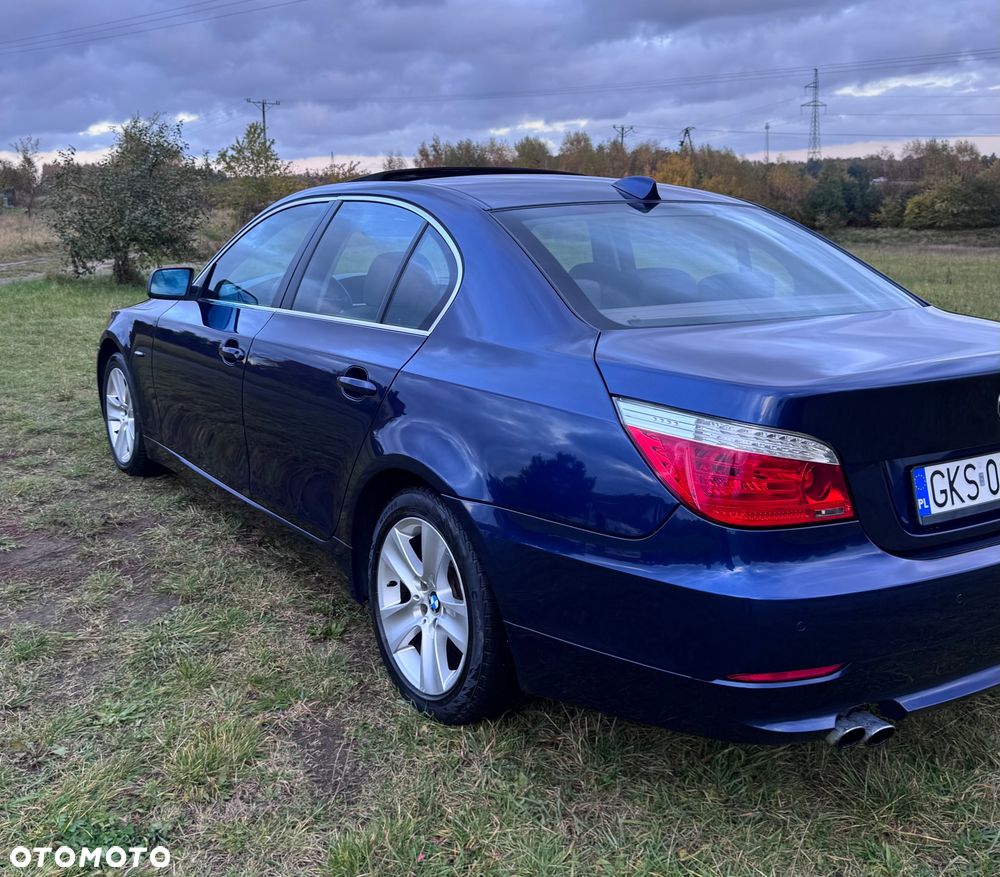 BMW Seria 5 525i - 7
