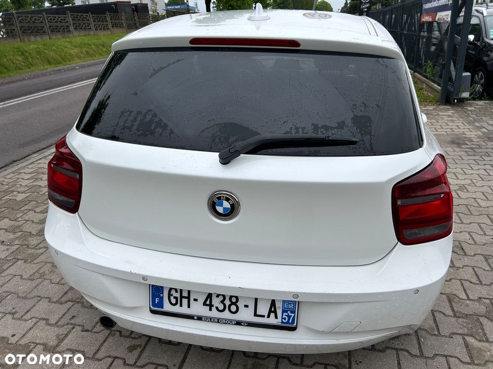 BMW Seria 1 - 21