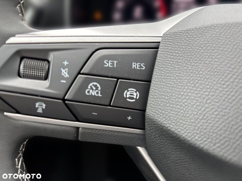 Seat Leon 1.5 eTSI Style DSG - 24