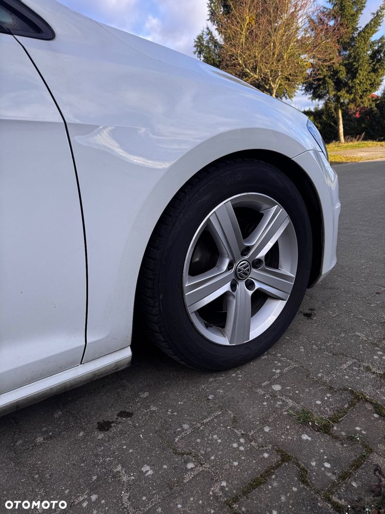 Volkswagen Golf 2.0 TDI BMT Highline DSG - 22
