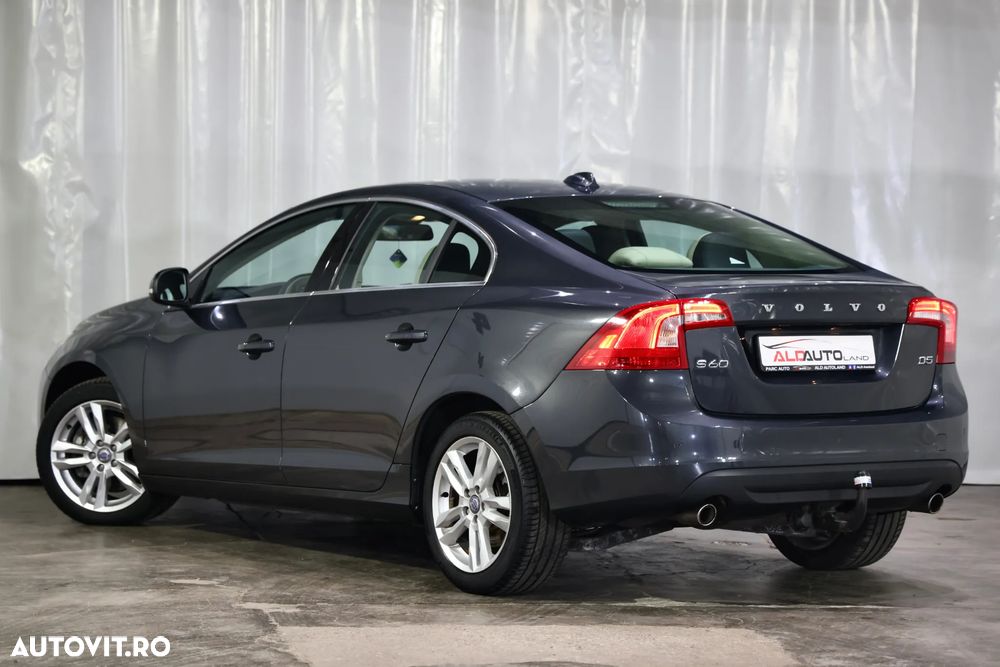 Volvo S60 D5 - 5