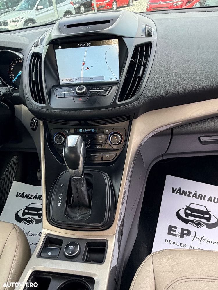 Ford Kuga - 26