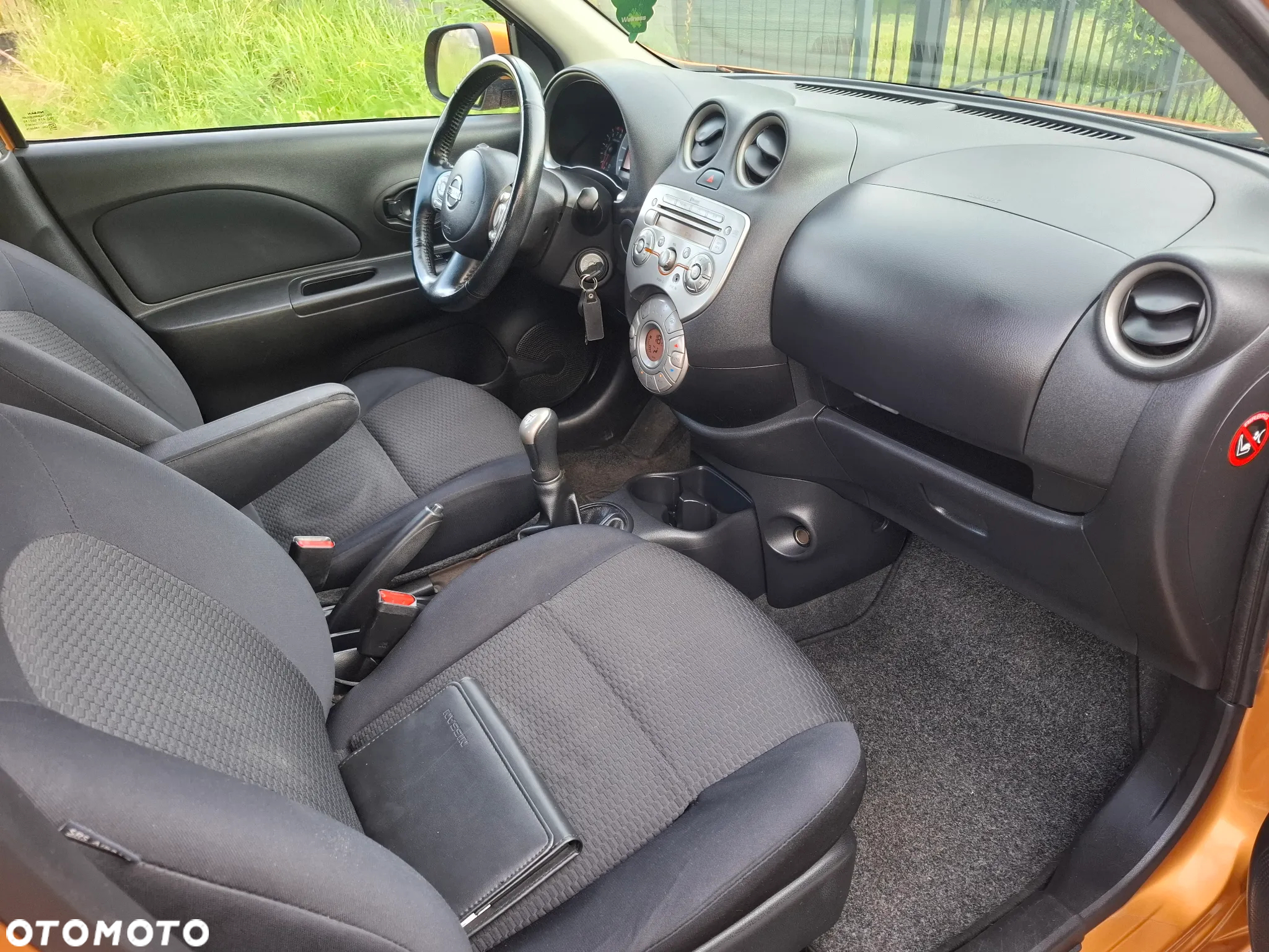 Nissan Micra 1.2 Tekna - 32
